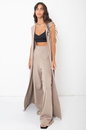 Pantalón fluido punto beige